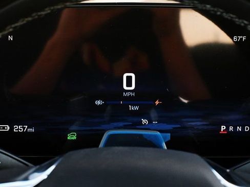 New 2024 Chevrolet Equinox EV LT w/ Active Safety Package 3 image 29