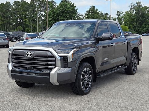 Used 2026 Toyota Tundra Limited AWD/4WD image 2