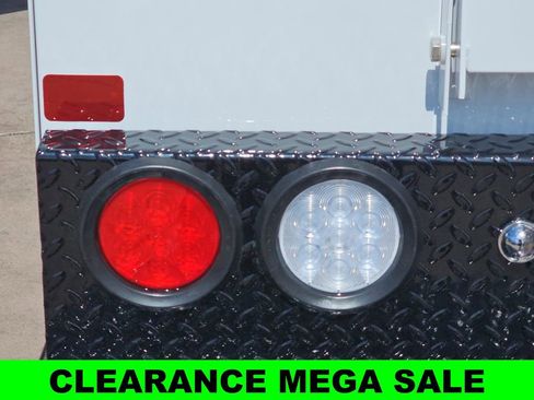 New 2025 Ford F250 XL w/ FX4 Off-Road Package image 40