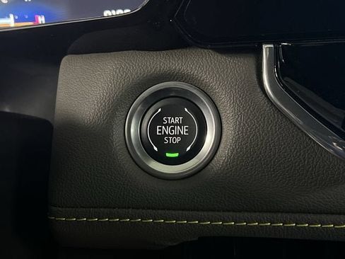 Certified 2024 Chevrolet Colorado ZR2 w/ ZR2 Convenience Package III AWD/4WD image 17