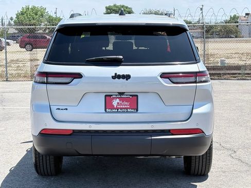 Used 2024 Jeep Grand Cherokee L Laredo AWD/4WD image 6
