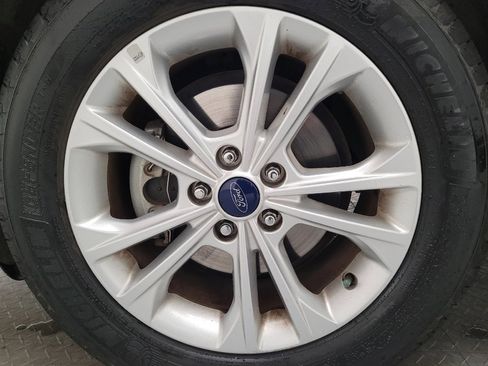 Used 2018 Ford Escape SE FWD image 31