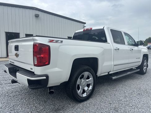 Used 2016 Chevrolet Silverado 1500 LTZ Z71 w/ LTZ Plus Package AWD/4WD image 5