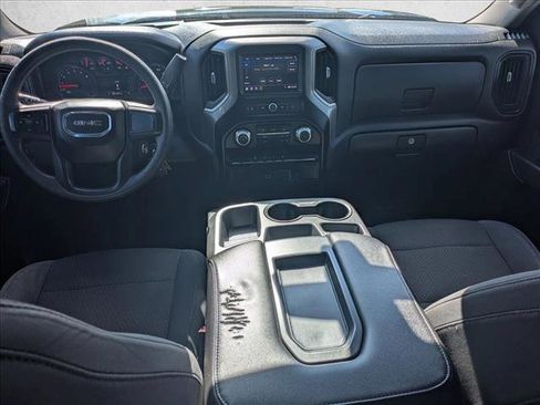Used 2020 GMC Sierra 1500 4x4 Crew Cab w/ Sierra Value Package image 18
