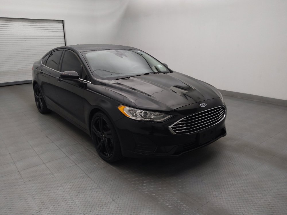 Used 2019 Ford Fusion SE FWD image 13