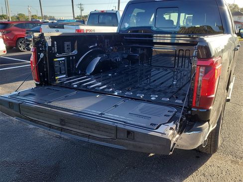 New 2025 Ford F150 XLT w/ Equipment Group 302A MID image 7