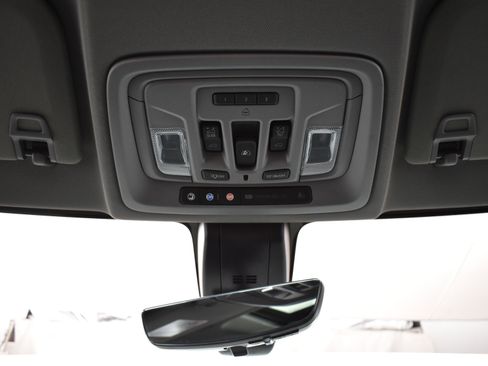 Used 2023 GMC Sierra 2500 Denali w/ Denali Ultimate Package image 28