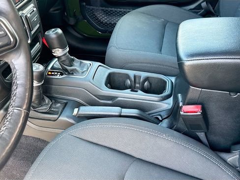 Used 2023 Jeep Wrangler Unlimited w/ Cold Weather Group image 28