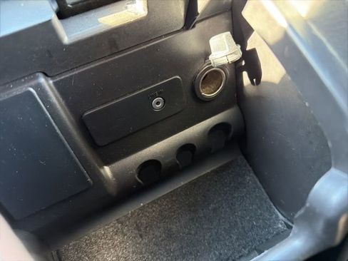 Used 2014 Ford Mustang Convertible image 29