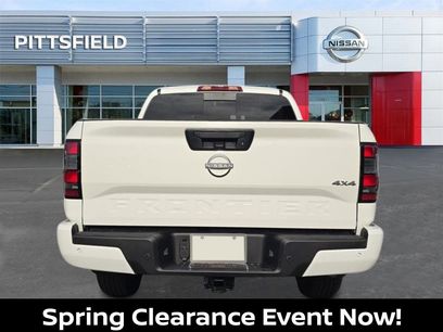 New 2026 Nissan Frontier SV