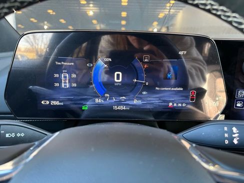 Used 2024 Chevrolet Blazer EV LT image 33