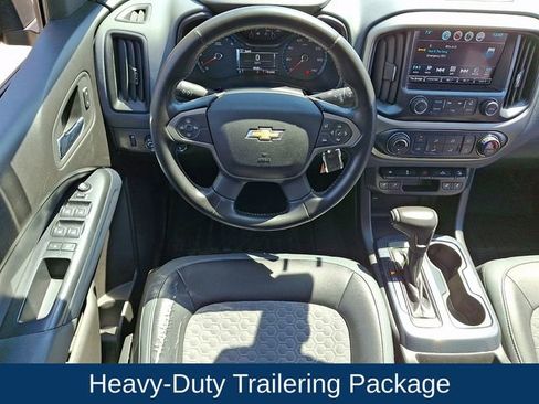 Used 2016 Chevrolet Colorado Z71 AWD/4WD image 3