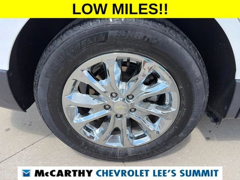 Used 2020 Chevrolet Equinox LS FWD image 16
