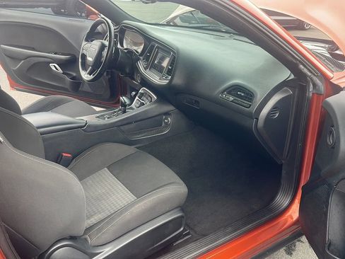 Used 2020 Dodge Challenger R/T w/ Blacktop Package image 23
