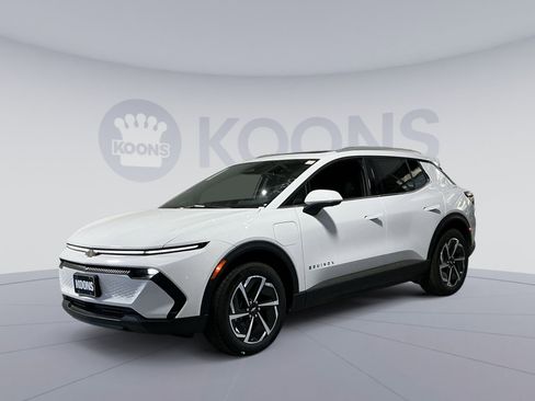 New 2026 Chevrolet Equinox EV LT image 1