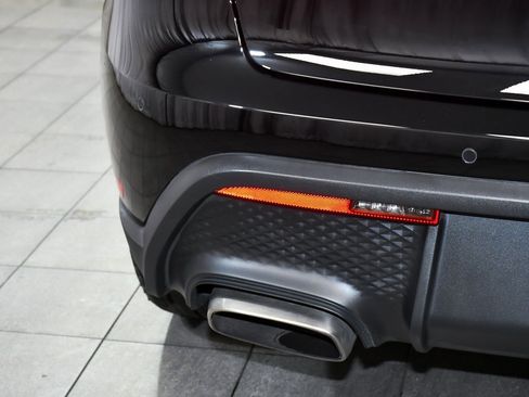 Used 2025 Porsche Macan image 79