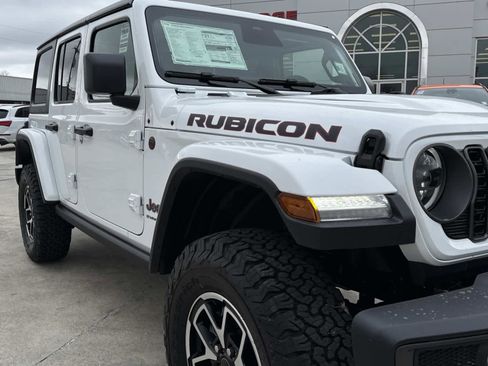 New 2026 Jeep Wrangler Unlimited Rubicon image 17