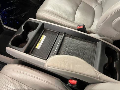 Used 2019 Honda Odyssey Elite image 22