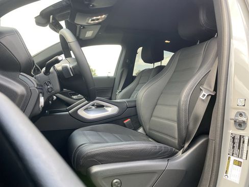 Used 2025 Mercedes-Benz GLE 450 4MATIC Coupe image 7