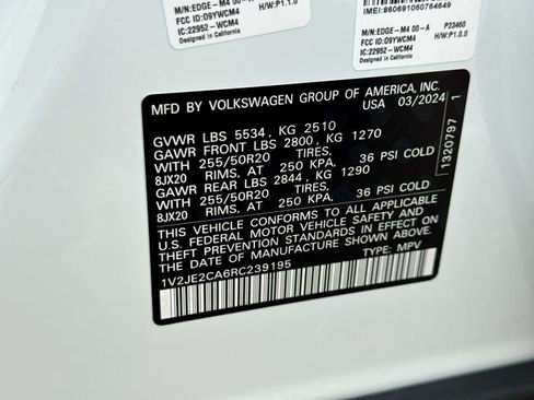 Used 2024 Volkswagen Atlas Cross Sport SE w/ Panoramic Sunroof Package FWD image 43