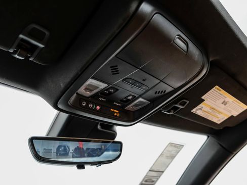 Used 2020 Cadillac XT4 Premium Luxury w/ Enhanced Visibility Package image 27