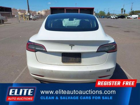 Used 2022 Tesla Model 3 RWD image 32