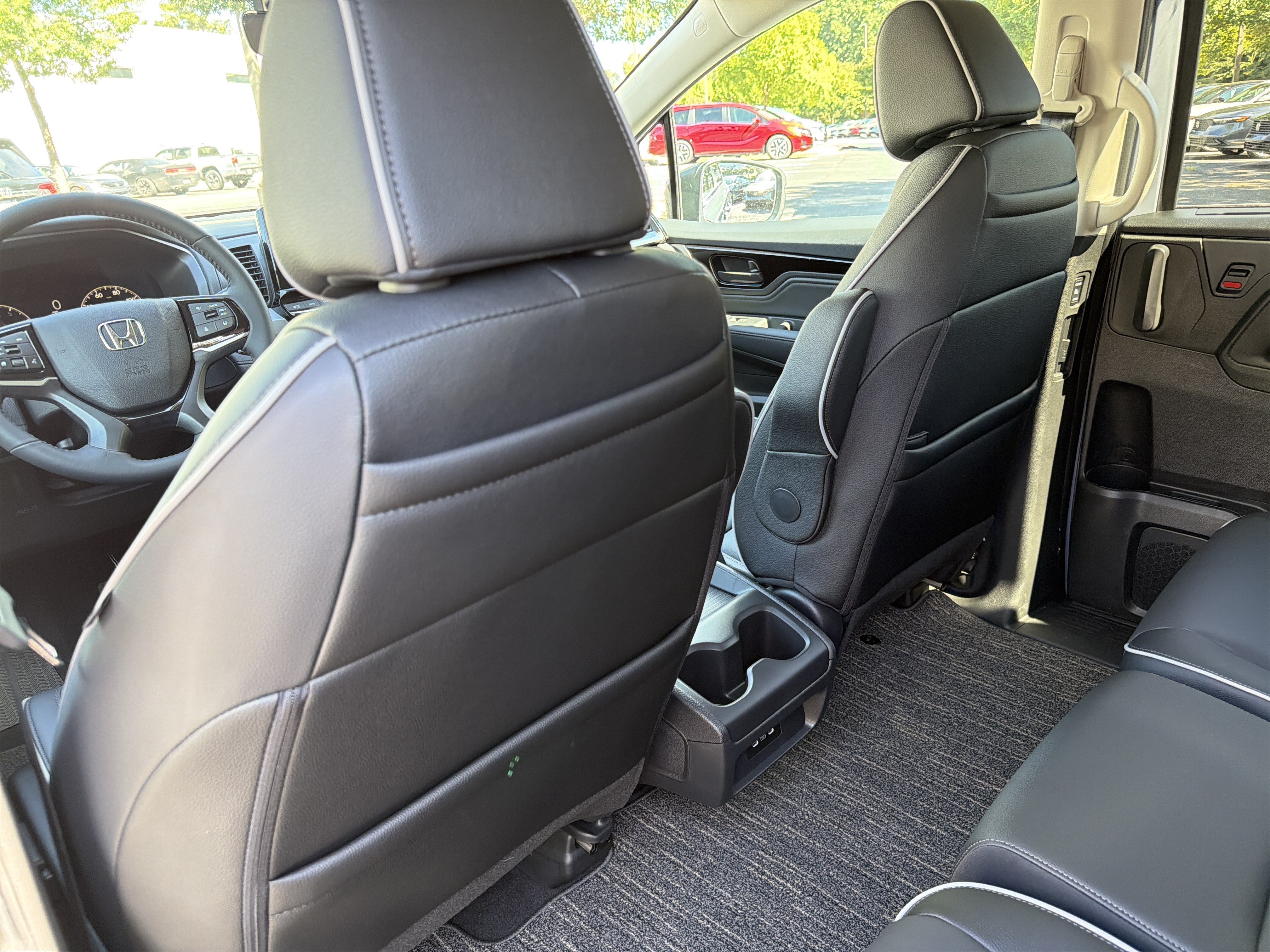 New 2027 Honda Odyssey Touring image 19
