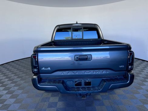 Used 2022 Toyota Tacoma SR AWD/4WD image 4