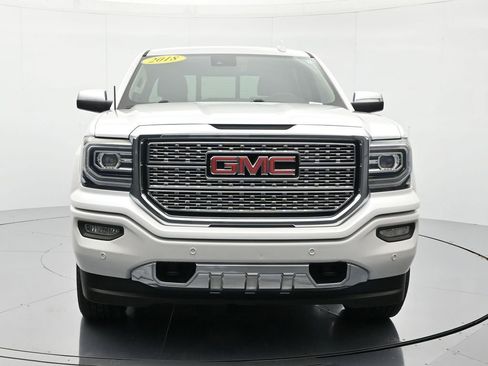 Used 2018 GMC Sierra 1500 Denali image 2