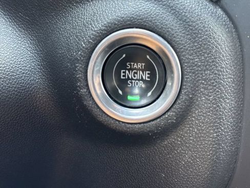 Certified 2021 GMC Sierra 1500 Denali w/ Denali Ultimate Package AWD/4WD image 26