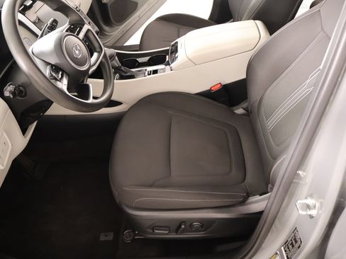 Used 2024 Hyundai Tucson SEL FWD image 11