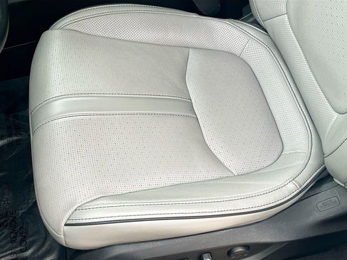 Used 2023 Honda Pilot Elite image 20