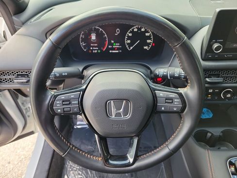 Used 2025 Honda HR-V Sport image 25