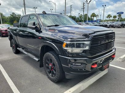 Used 2019 RAM 2500 Laramie w/ Black Appearance Package