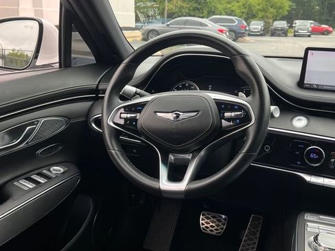 Used 2022 Genesis GV70 2.5T w/ Sport Prestige Package AWD/4WD image 19
