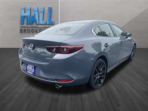 Used 2023 MAZDA MAZDA3 s FWD image 5