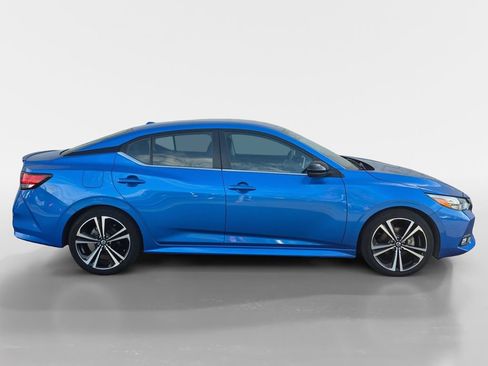 Used 2023 Nissan Sentra SR w/ Electronics Package image 3