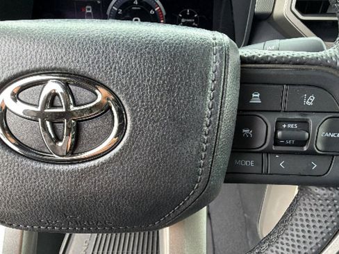 New 2026 Toyota Tundra Limited AWD/4WD image 20