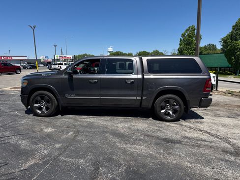 Used 2019 RAM 1500 Limited AWD/4WD image 3