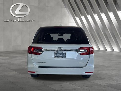 Used 2019 Honda Odyssey Touring image 8