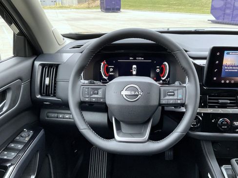New 2026 Nissan Pathfinder SL AWD/4WD image 11