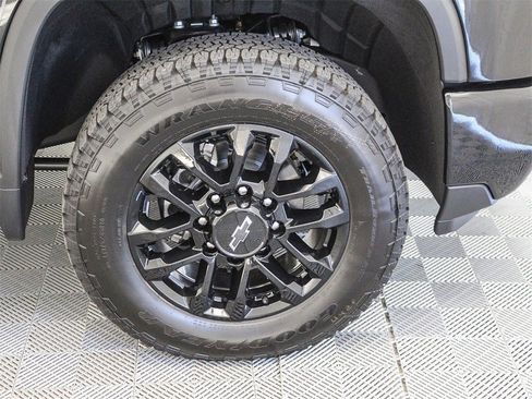 New 2025 Chevrolet Silverado 3500 High Country w/ High Country Premium Package image 12