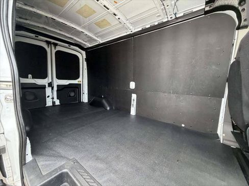 Used 2024 Ford Transit 250 148 Medium Roof Extended AWD w/ Load Area Protection Package image 7