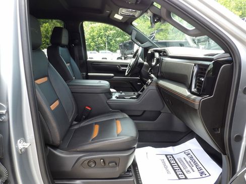 Used 2025 GMC Sierra 2500 AT4 AWD/4WD image 47