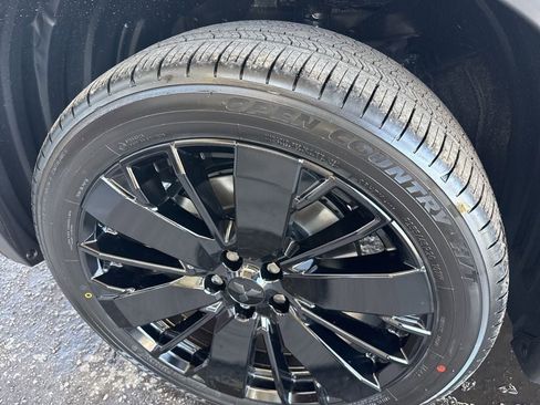 New 2026 Mitsubishi Outlander LE FWD image 11