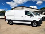 Used 2022 Mercedes-Benz Sprinter 1500 image 3