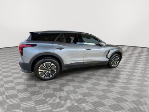 Used 2024 Chevrolet Blazer EV LT AWD/4WD image 8