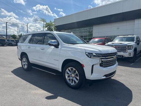 Used 2024 Chevrolet Tahoe Premier RWD image 1
