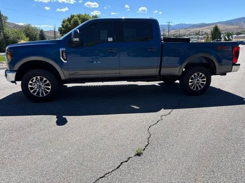 Used 2022 Ford F250 Lariat w/ Lariat Value Package AWD/4WD image 3