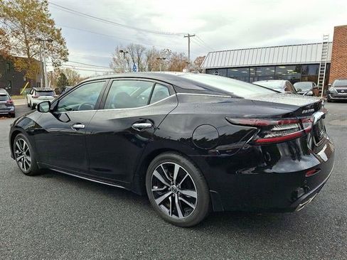 Used 2022 Nissan Maxima SV w/ Floor Mat Group image 4